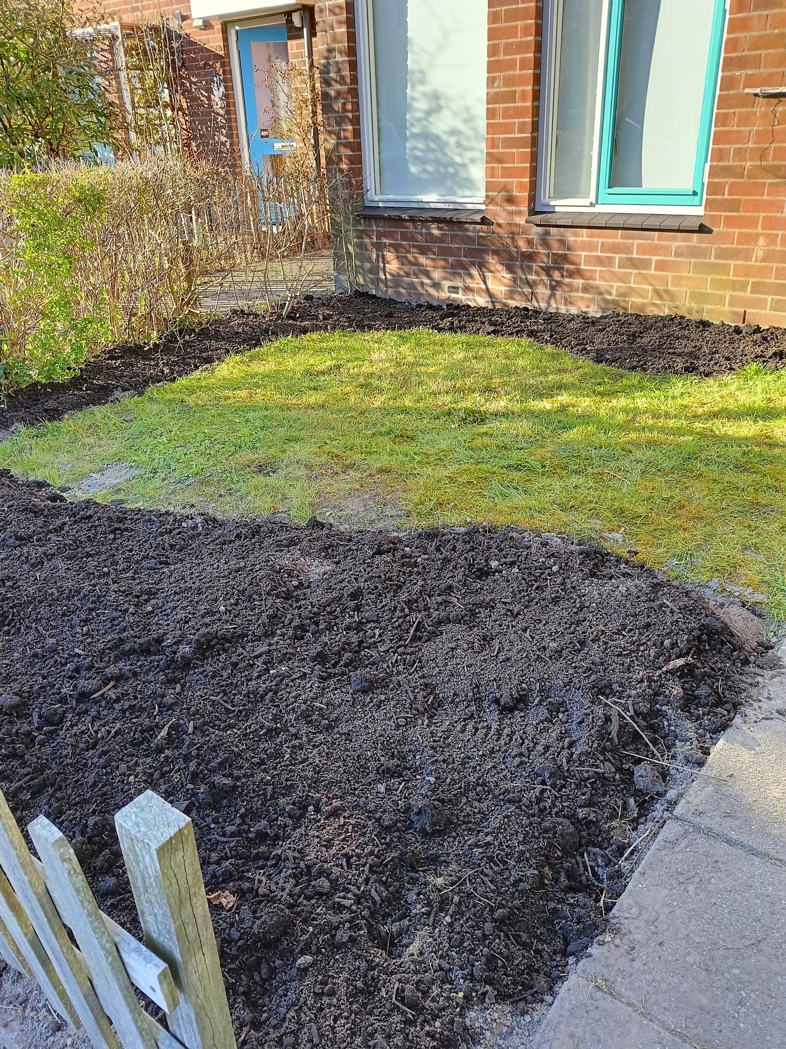 Voortuin, nieuwe borders